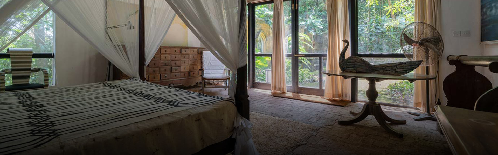 Lunuganga Accommodations