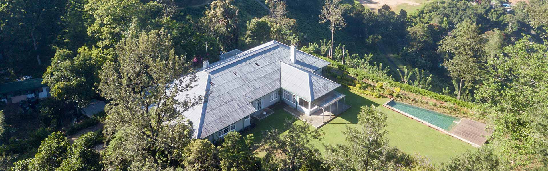 Nine Skies, a luxury hotel near Ella and the railway station, offers a charming retreat with lush gardens and a scenic pool.