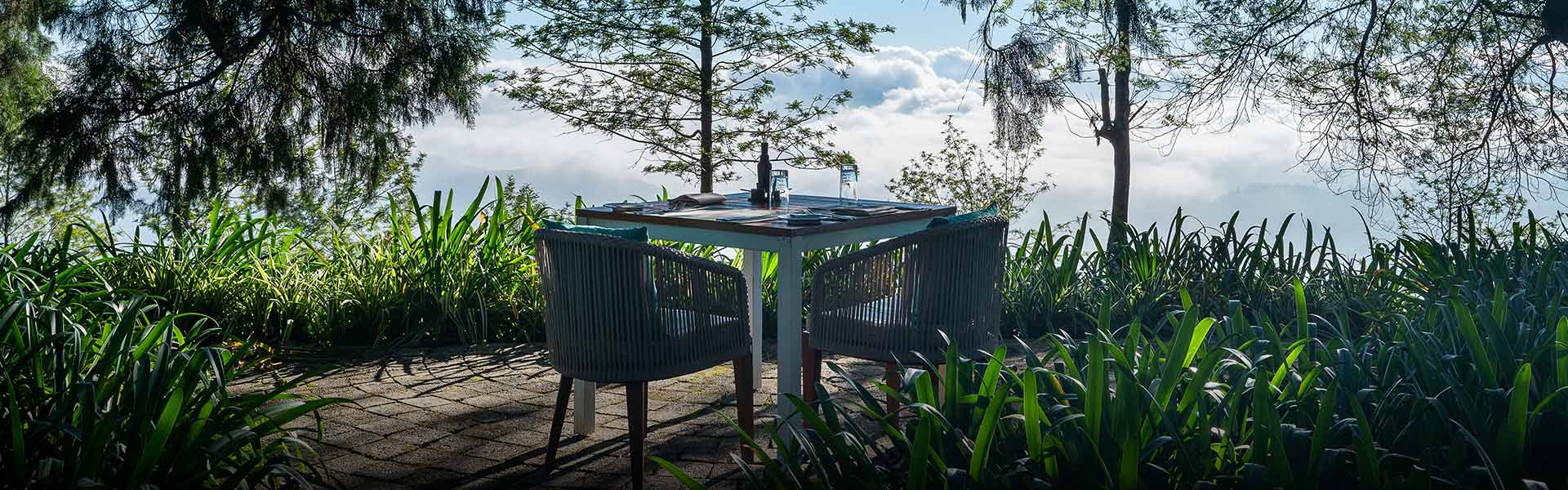 Teardrop Hotels, luxury romantic hotels in Sri Lanka’s hill country, featuring stunning mountain views, perfect for a romantic getaway.